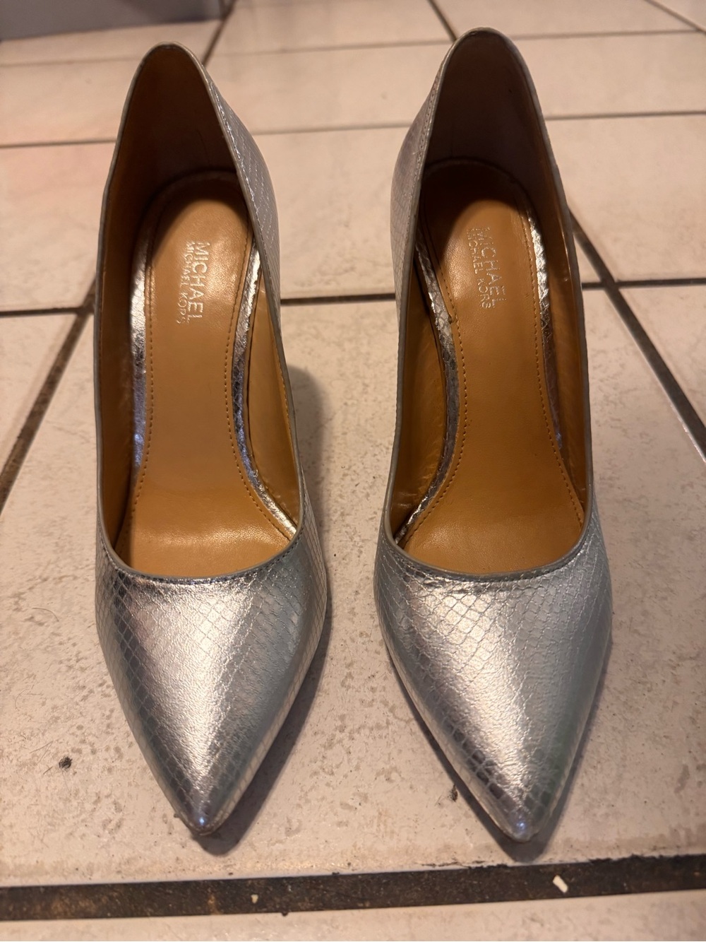 Michael Kors Metallic Silver Pointed Pump